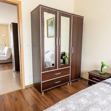 Apartament Platan 2 *