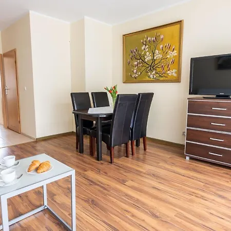 Apartment Apartament Platan 2