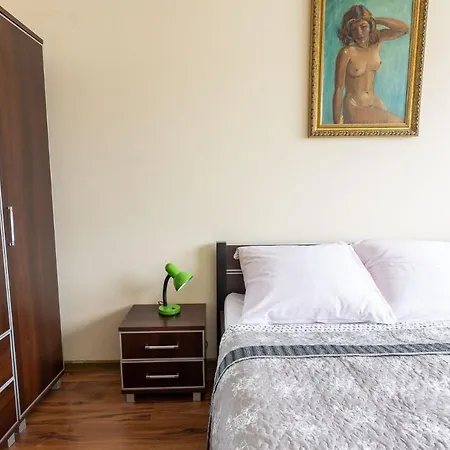 Apartament Platan 2 *